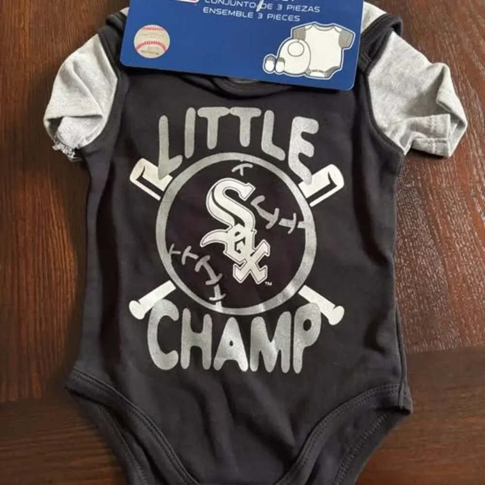 Chicago Cubs & White Sox baby Onesies